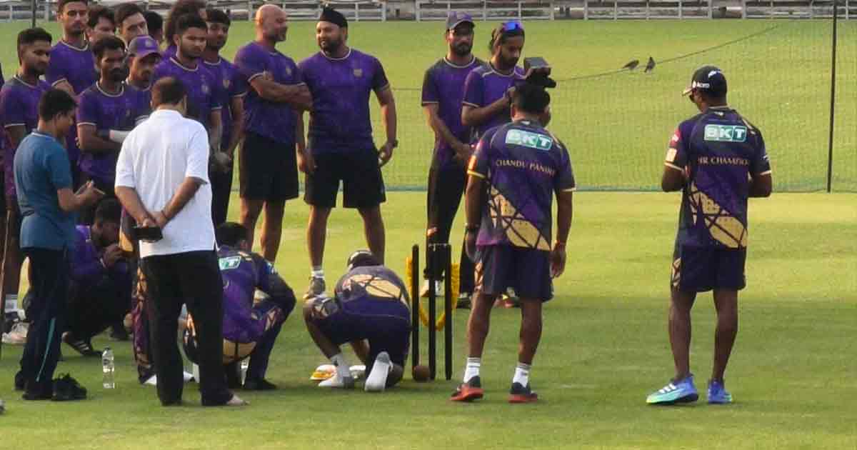 KKR in IPL 2025: ক্রিকেটের নন্দনকাননে উইকেট পুজো করে প্রস্তুতি শুরু নাইটদের