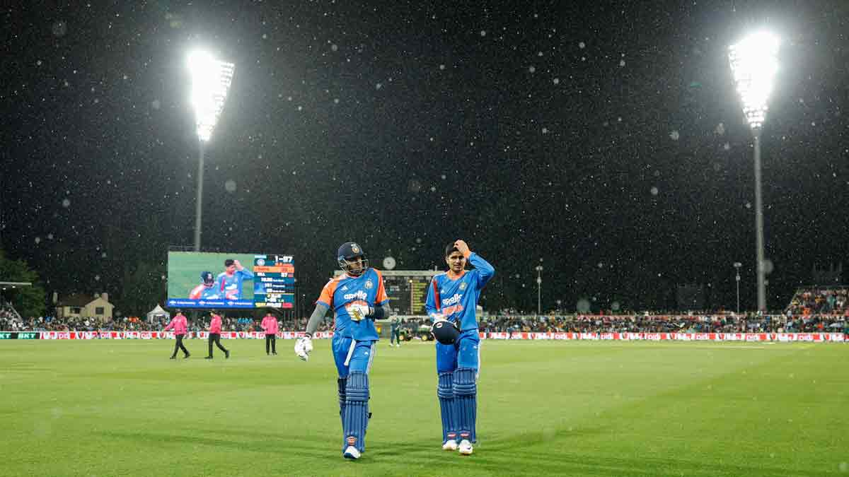 India vs Australia : Record-Breaking Innings from SKY Despite Rain Disruption